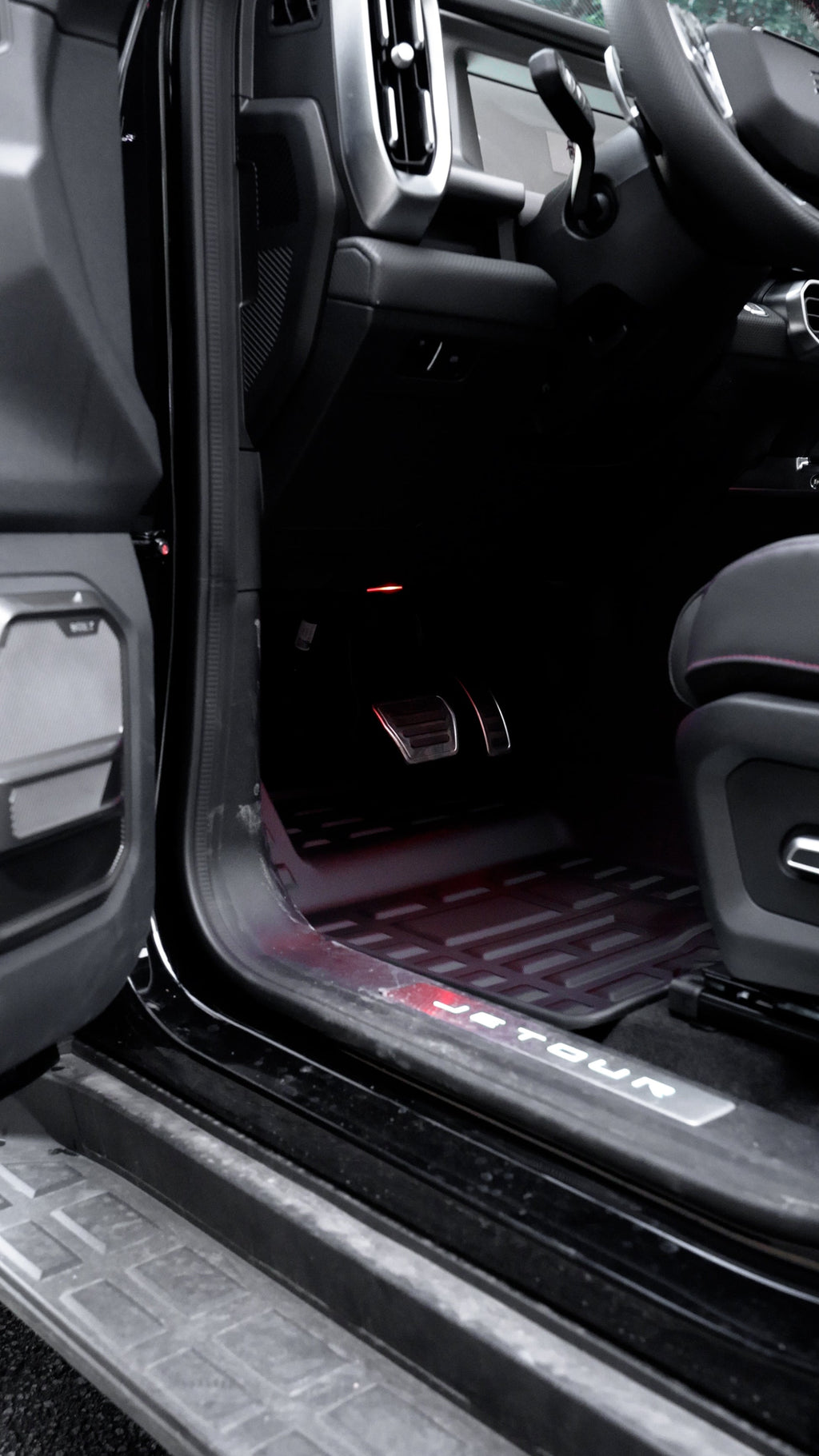 Jetour T2 Floor Mat Set — original product view 4