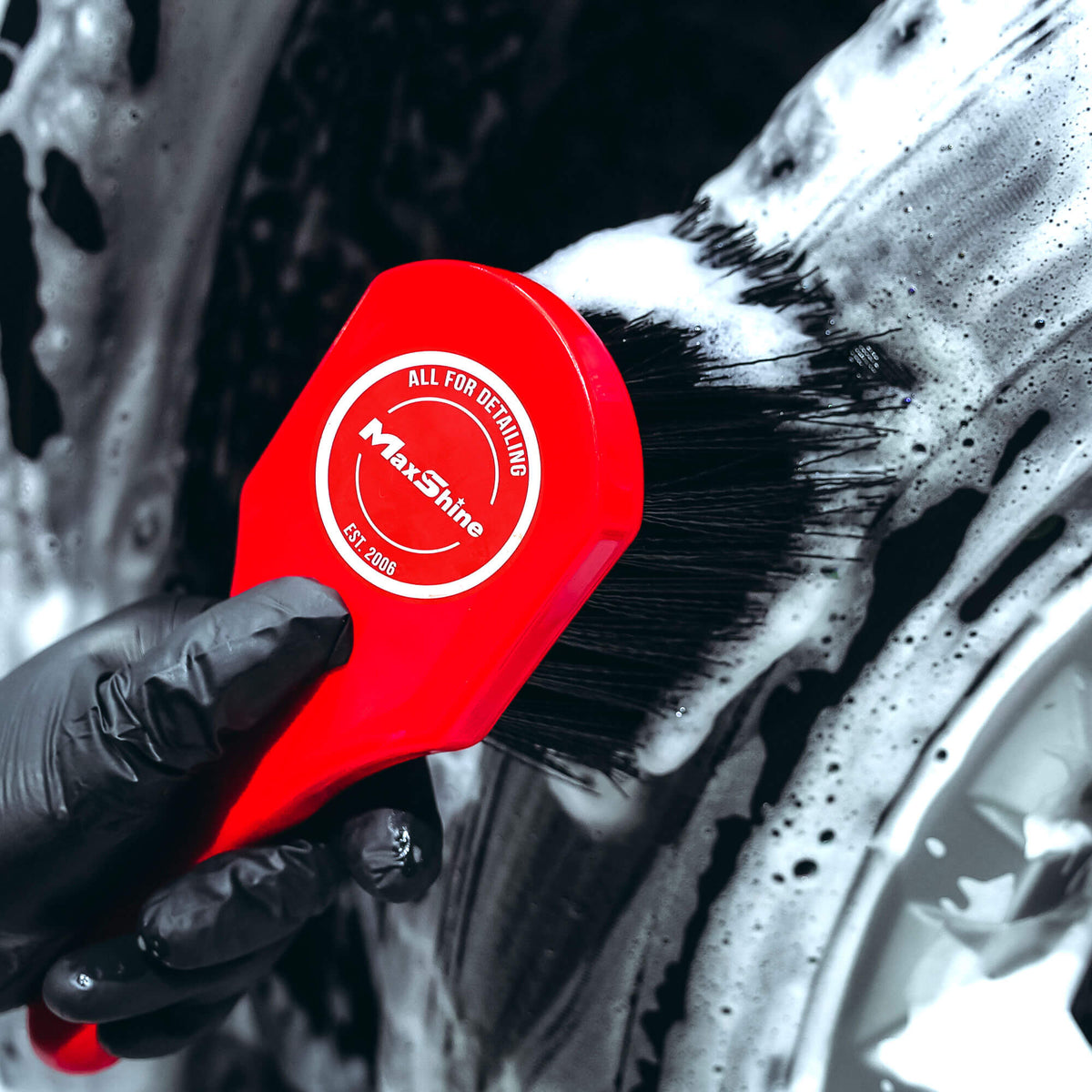MaxShine 7011027 Heavy-Duty Wheel & Carpet Brush – MaxShine | AUTO SPORTS CAR CARE (view 5)