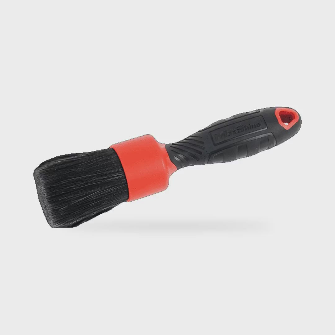 MaxShine 704626-R Interior & Exterior Brush - product showcase video (MaxShine) | AUTO SPORTS CAR CARE